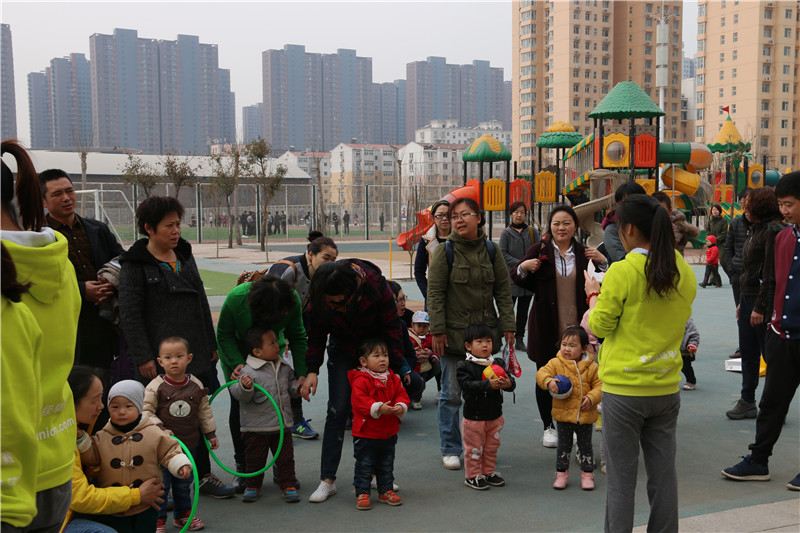 BBunion国际早教邯郸中心活动花絮：春季亲子运动会