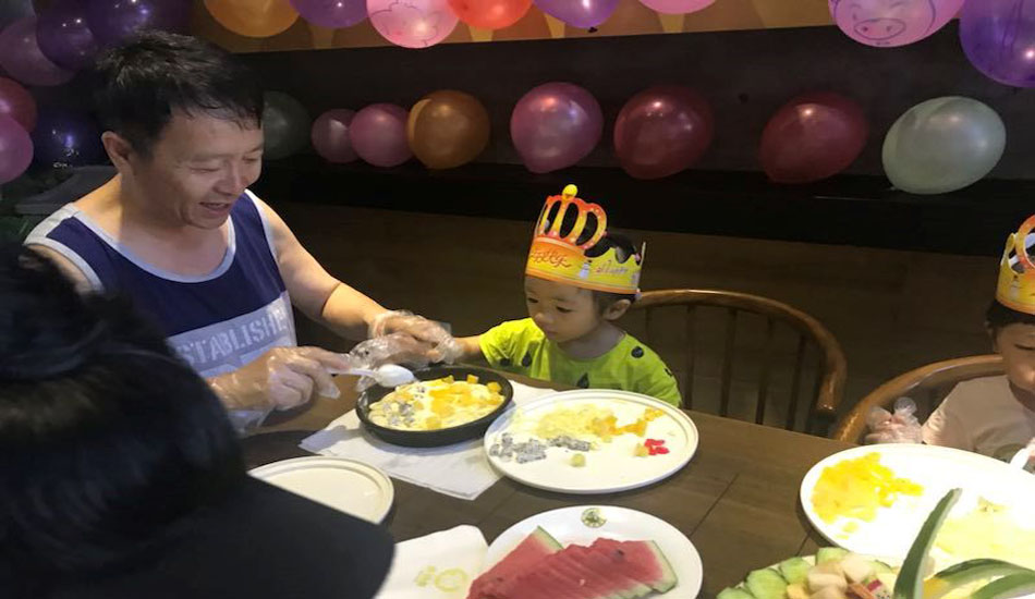 BBunion凯里国贸中心：“小小厨师”职业体验及宝宝生日会精彩回顾！
